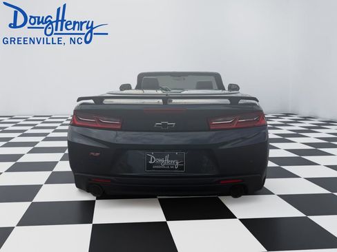 Used 2018 Chevrolet Camaro LT image 4
