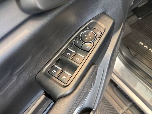 Used 2025 Ford Ranger XLT AWD/4WD image 14