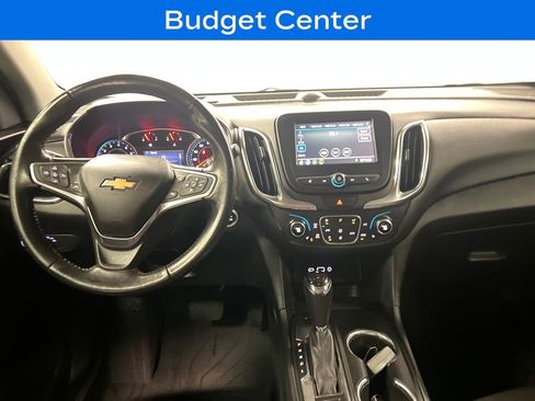Used 2019 Chevrolet Equinox LT w/ Driver Convenience Package image 16