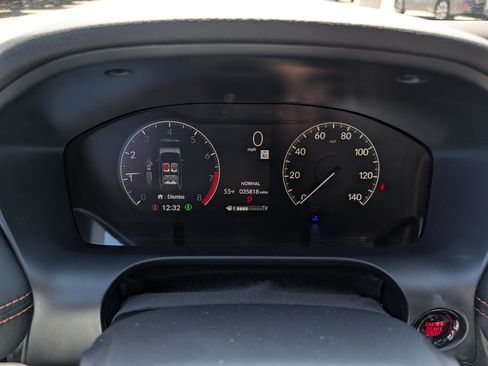 Used 2024 Honda HR-V Sport image 25