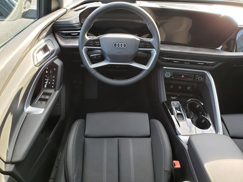 New 2025 Audi Q5 Premium Plus image 10