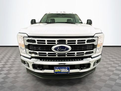 New 2026 Ford F550 4x4 Regular Cab Super Duty image 2