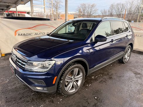 Used 2021 Volkswagen Tiguan SEL AWD/4WD image 57