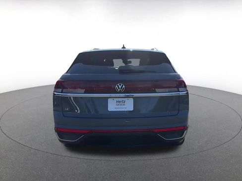 Used 2026 Volkswagen Atlas Cross Sport SE FWD image 12