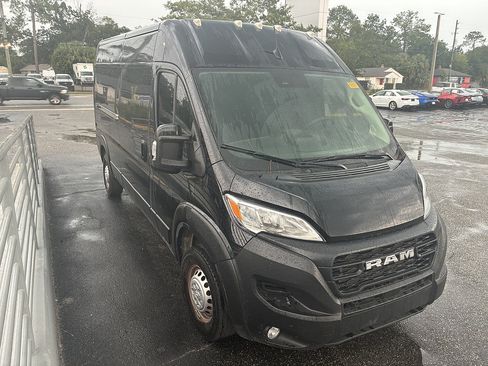 Used 2026 RAM ProMaster 2500 w/ Safety Group FWD image 1