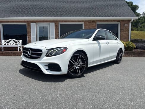 Used 2020 Mercedes-Benz E 350 Sedan image 6