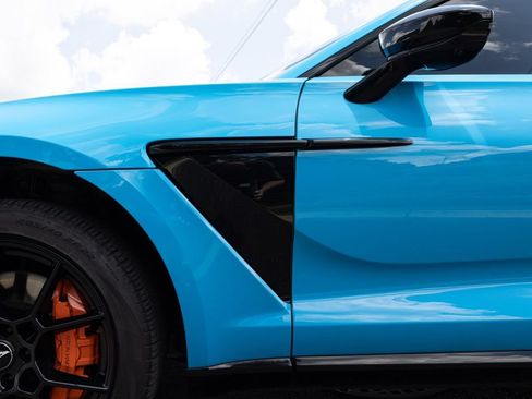 Used 2021 Aston Martin DBX AWD/4WD image 17