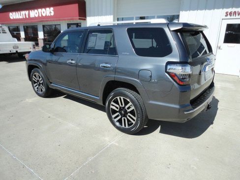 Used 2019 Toyota 4Runner Limited image 12