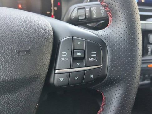 Used 2025 Ford Escape ST-Line image 24