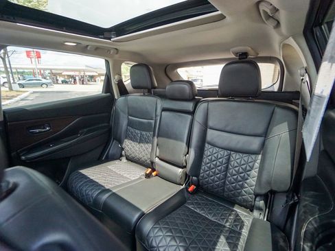 Used 2019 Nissan Murano Platinum w/ Cargo Package image 30