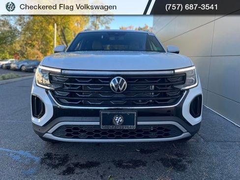 New 2026 Volkswagen Atlas SE image 14