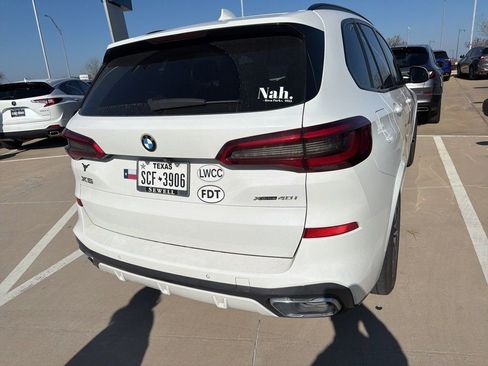 Used 2019 BMW X5 xDrive40i w/ M Sport Package image 4