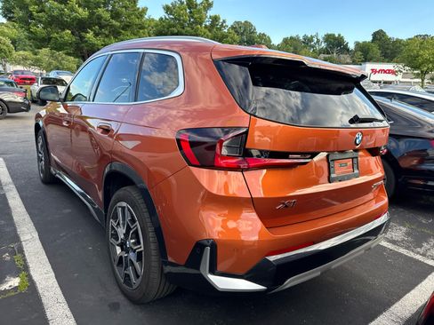 Used 2025 BMW X1 xDrive28i AWD/4WD image 8
