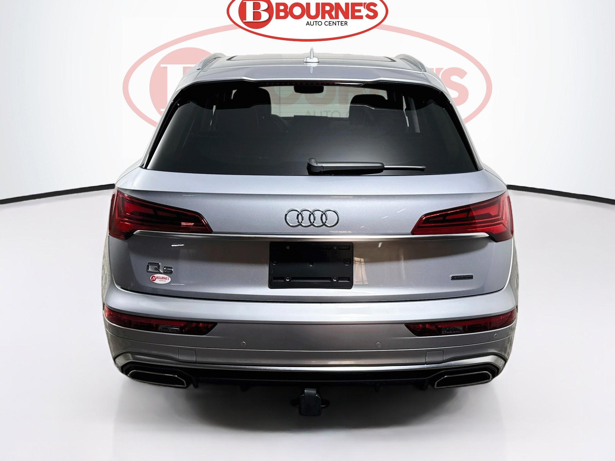 Used 2023 Audi Q5 2.0T Premium Plus w/ Premium Plus Package AWD/4WD image 9
