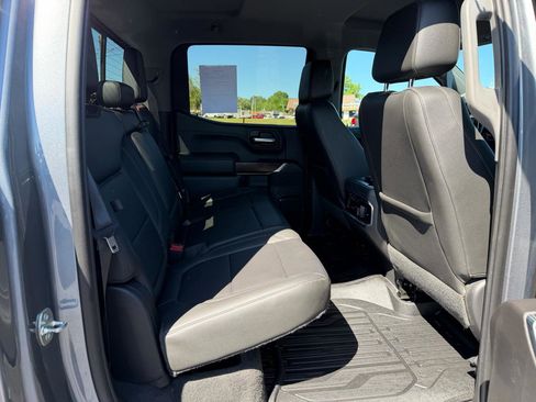 Used 2019 GMC Sierra 1500 SLT w/ SLT Premium Package AWD/4WD image 11