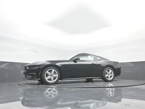New 2026 Ford Mustang Coupe image 28