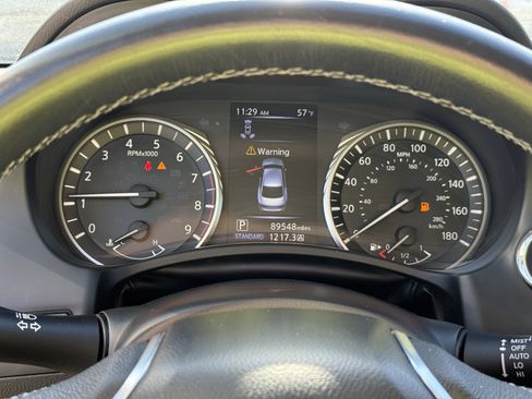 Used 2021 INFINITI Q50 Luxe image 18