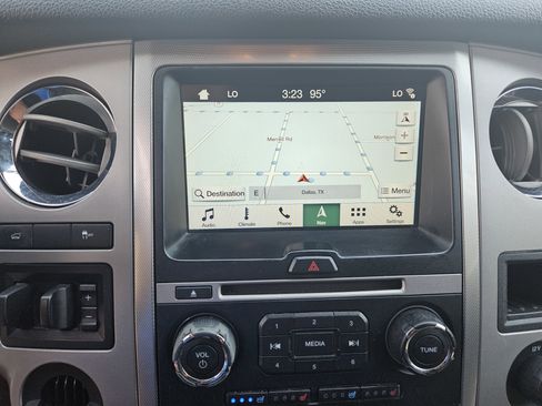 Used 2016 Ford Expedition XLT w/ Equipment Group 202A image 16