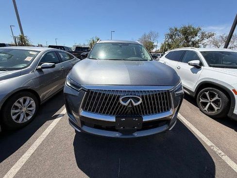 Used 2026 INFINITI QX60 Luxe AWD/4WD image 2