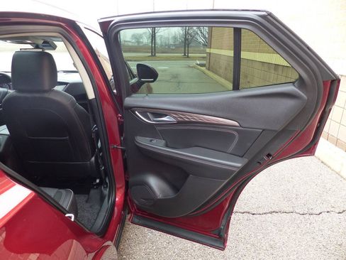 Used 2023 Buick Envision Avenir FWD image 39