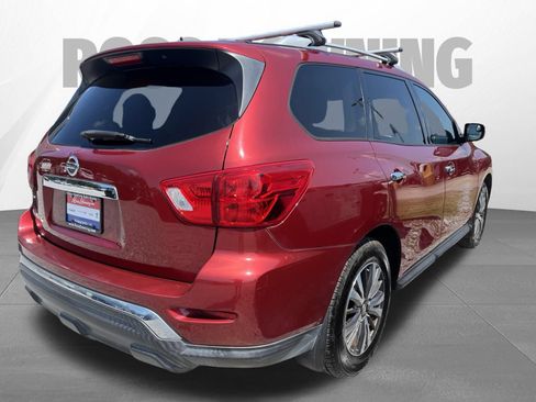 Used 2017 Nissan Pathfinder S FWD image 4