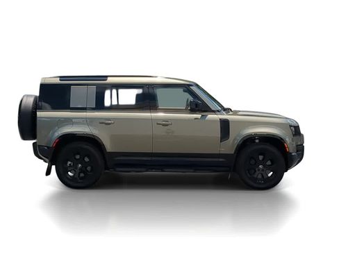 Certified 2025 Land Rover Defender 110 X-Dynamic SE AWD/4WD image 9