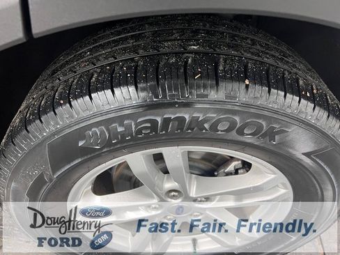 Used 2023 Ford Explorer XLT w/ Equipment Group 202A image 20