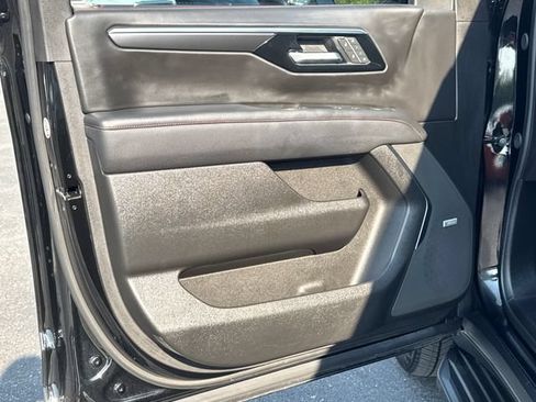 Used 2025 Chevrolet Tahoe RST w/ Comfort Package AWD/4WD image 21