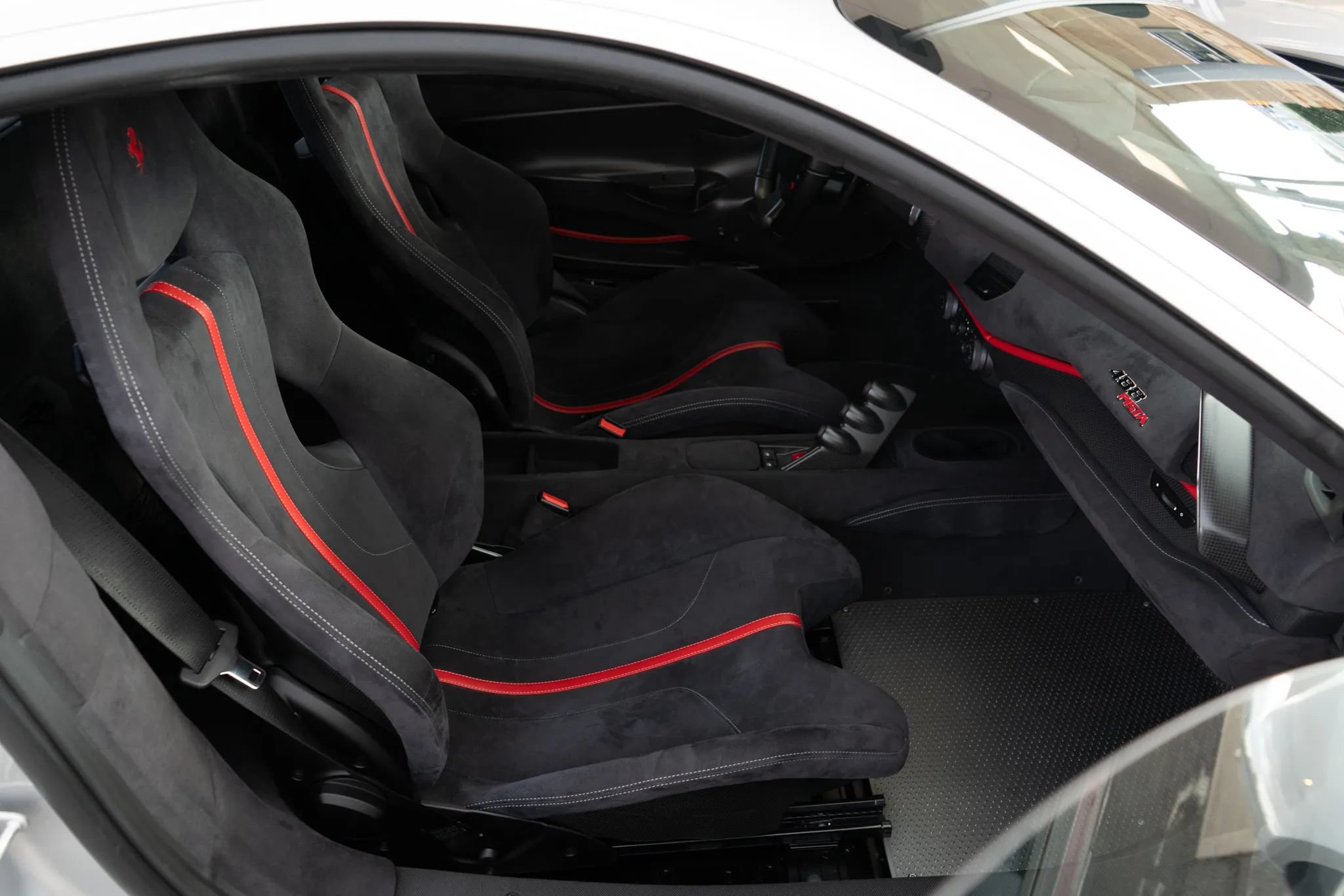 Used 2019 Ferrari 488 Pista Coupe RWD image 62