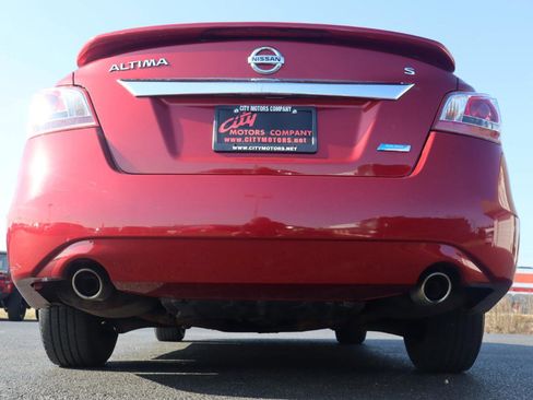 Used 2013 Nissan Altima 2.5 S image 9