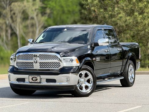 Used 2013 RAM 1500 Laramie RWD image 8