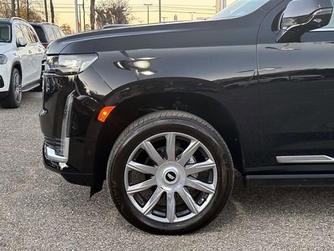 Used 2024 Cadillac Escalade Premium Luxury Platinum image 10