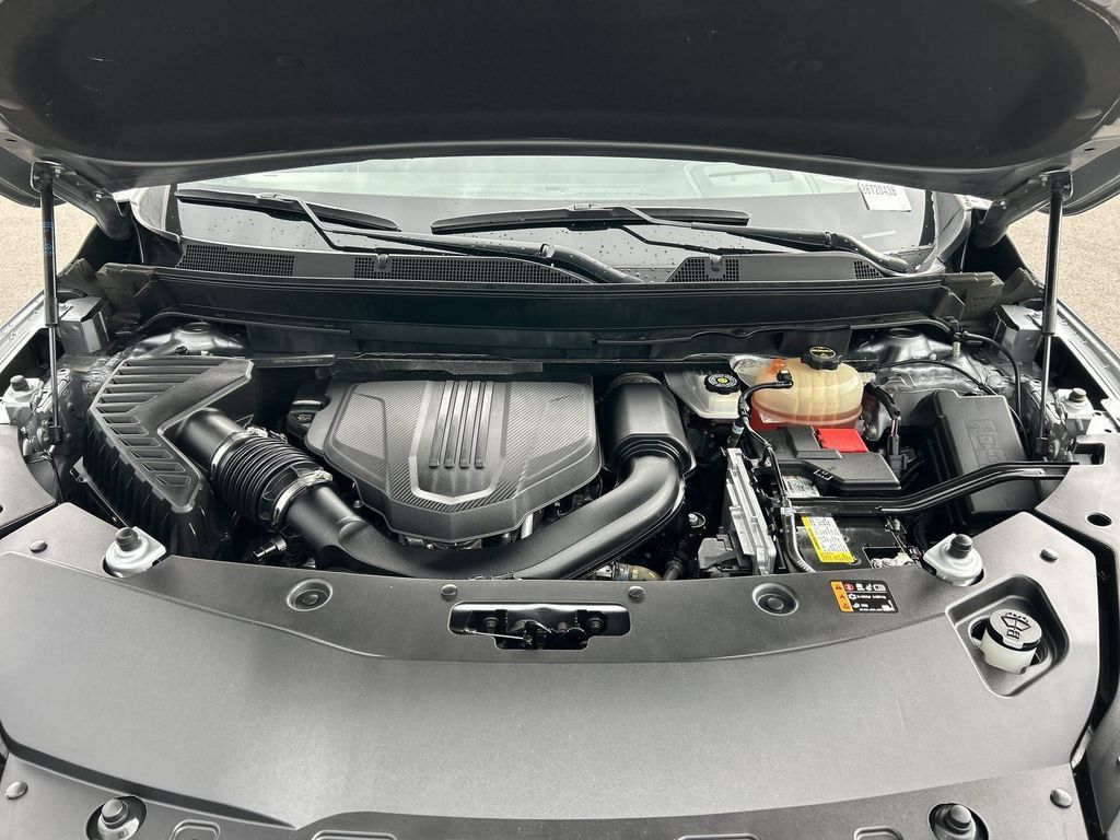 Used 2025 Buick Enclave Preferred w/ Power Package FWD image 30