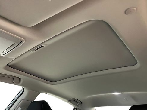 New 2025 Honda Accord SE image 24