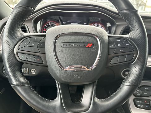 Used 2023 Dodge Challenger SXT w/ Blacktop Package image 7