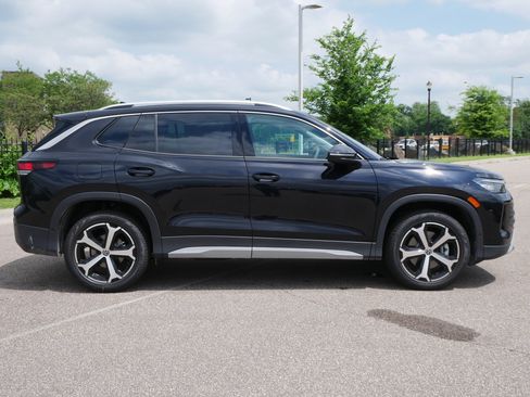 New 2026 Volkswagen Tiguan SE AWD/4WD image 2