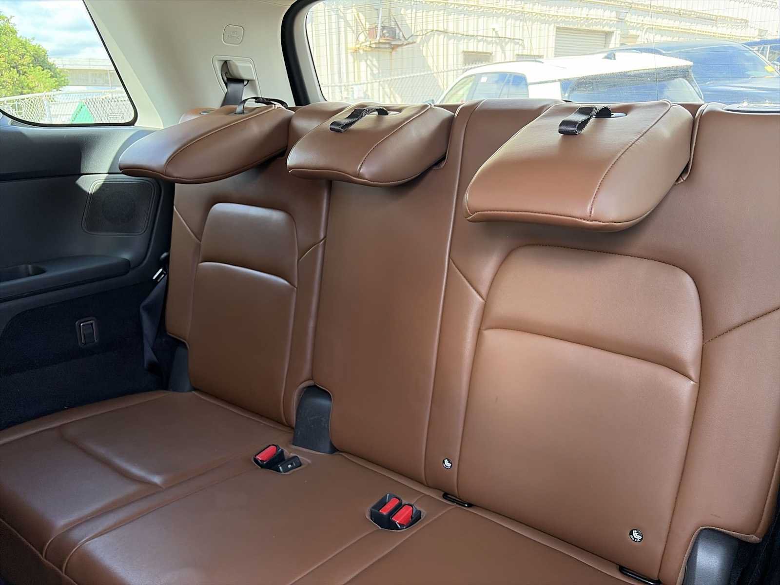 Used 2022 Nissan Pathfinder Platinum w/ Cargo Package FWD image 26