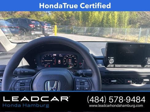 Used 2025 Honda Accord SE image 10