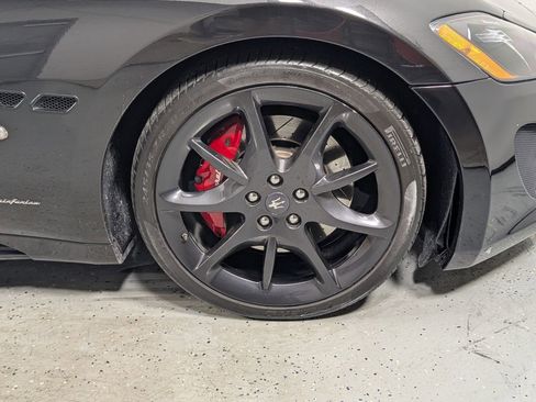 Used 2014 Maserati GranTurismo Sport image 9