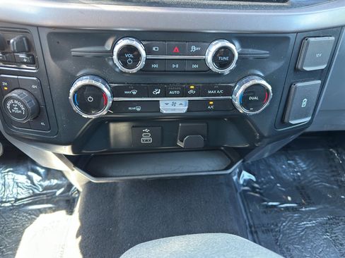 Used 2025 Ford F150 XLT w/ Equipment Group 301A Standard AWD/4WD image 24