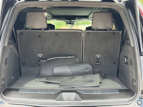 Certified 2024 Cadillac Escalade Sport Platinum w/ LPO, ONYX Package AWD/4WD image 10