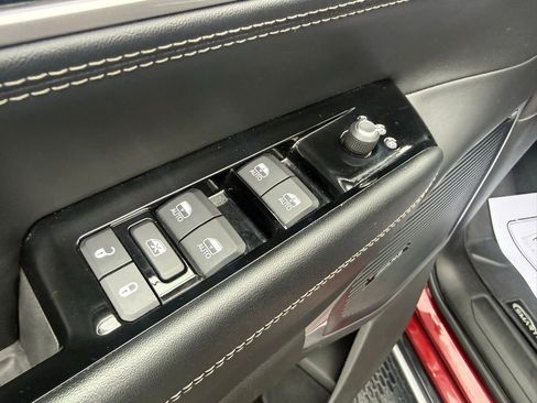 Used 2022 Jeep Wagoneer Series II w/ Premium Group I image 16