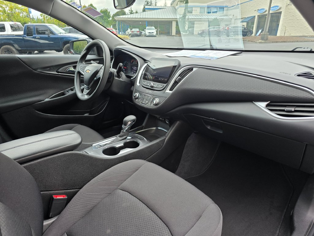 Used 2023 Chevrolet Malibu LT FWD image 5