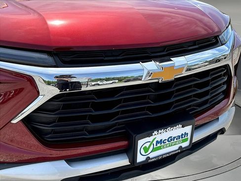 Used 2024 Chevrolet TrailBlazer LT FWD image 34