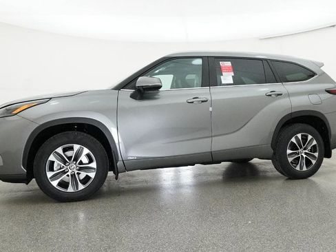 New 2026 Toyota Highlander XLE image 29