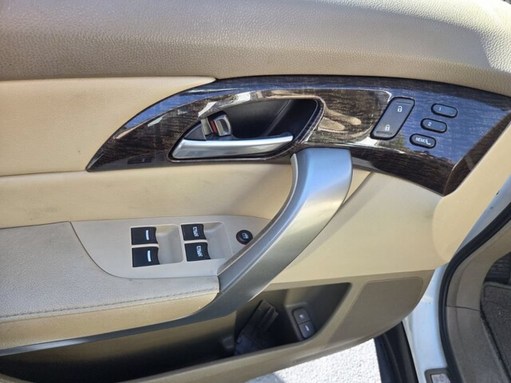 Used 2012 Acura MDX w/ Technology Package AWD/4WD image 10
