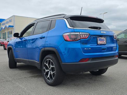 Used 2025 Jeep Compass Limited AWD/4WD image 10