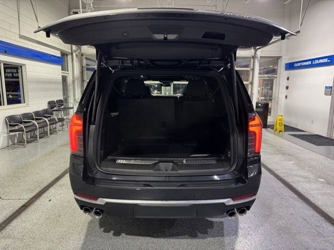 New 2026 Chevrolet Suburban Premier w/ Sun And Tow Package image 10