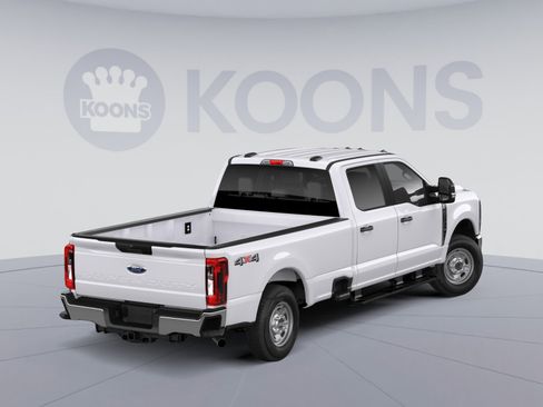 New 2026 Ford F350 XL w/ XL Chrome Package image 4