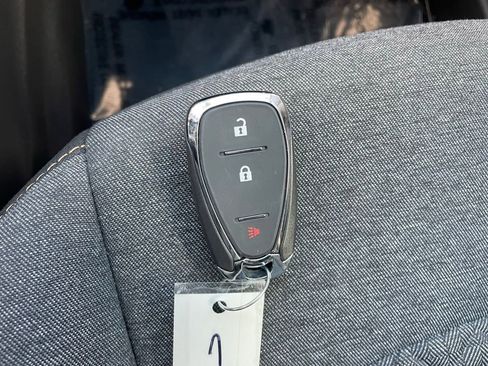 Used 2023 Chevrolet Equinox LT w/ LPO, Floor Liner Package image 22